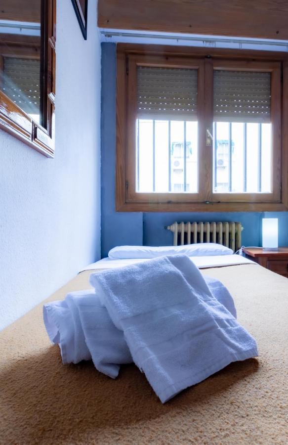 Casa De Huespedes Carabanchel By Vivere Stays มาดริด ภายนอก รูปภาพ